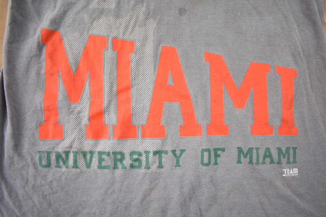 Vintage 1990s University Of Miami Hurricanes Collegiate Graphic T-Shirt Size XL