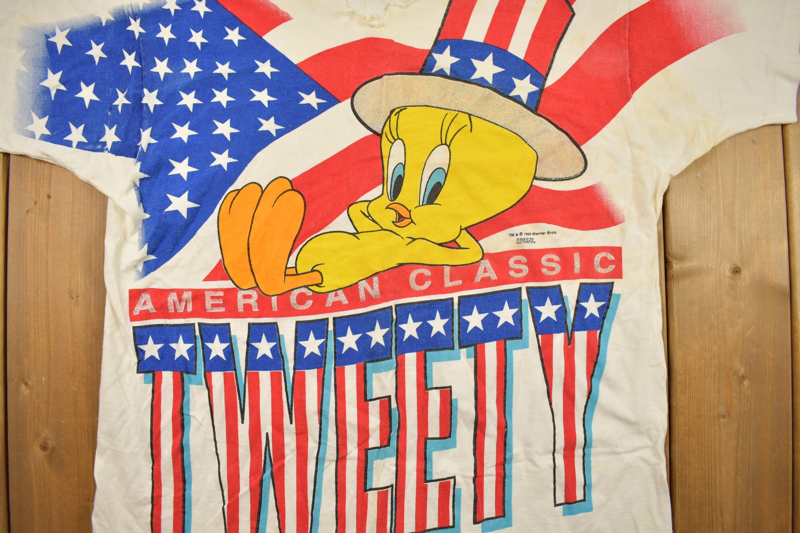 Vintage 1995 All Over Tweety Bird Graphic T Shirt