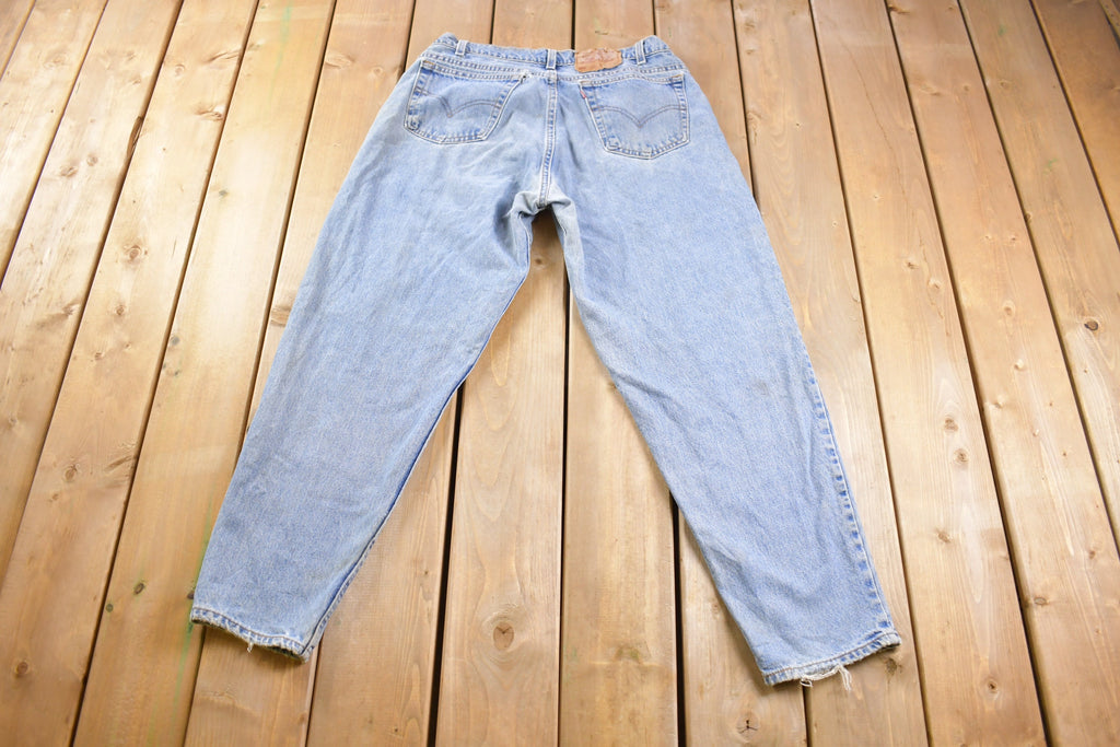 Vintage 1990s Levi 560s Red Tab Jeans Size 32 x 30