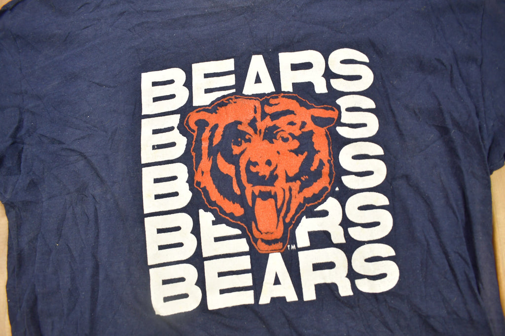 Vintage 1970s Chicago Bears NFL Champion T-Shirt  Made In USA  Single Stitch  NFL  90s Streetwear  Sportswear  Vintage Champion