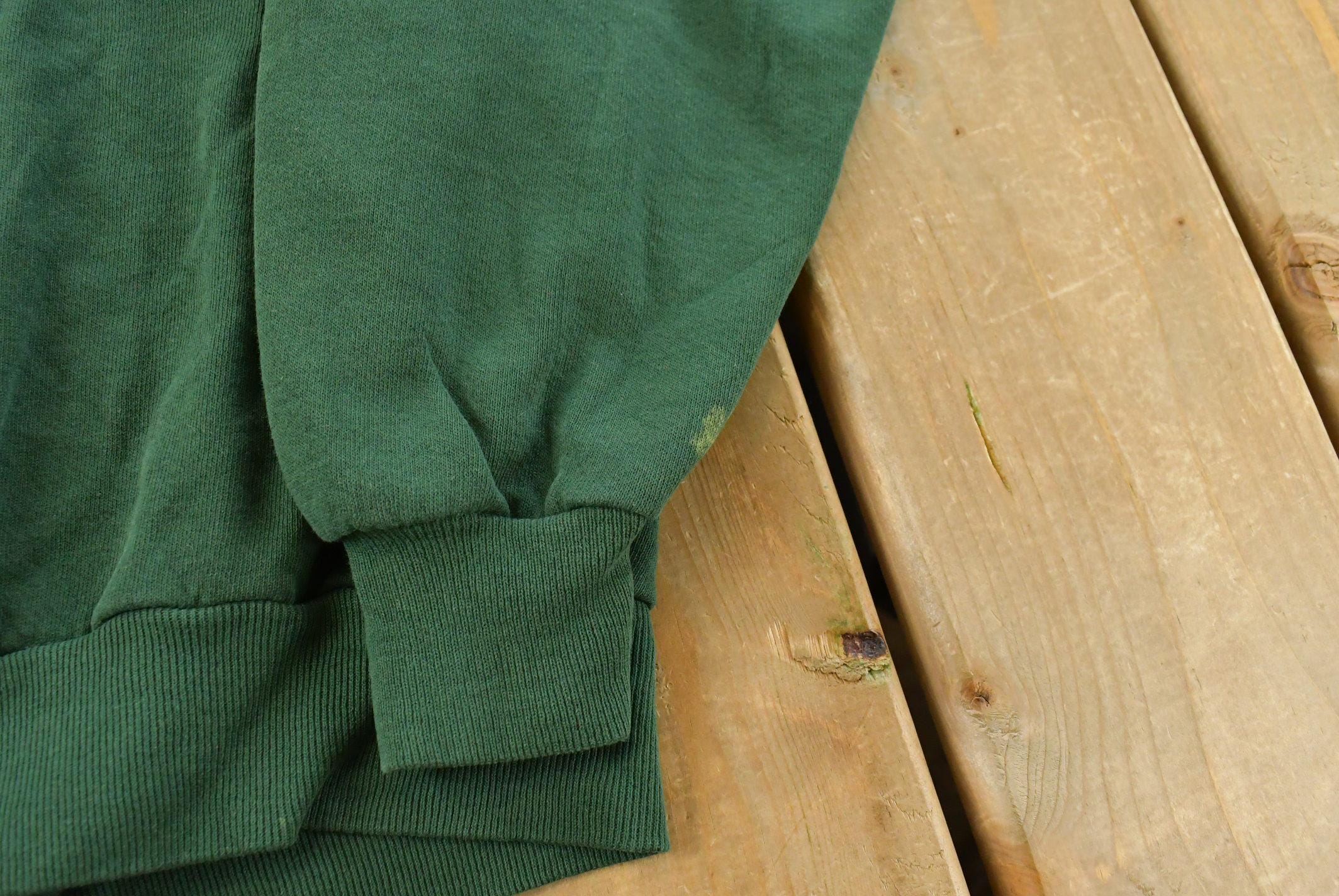 Vintage 1990s Jerzees Blank Green Crewneck Sweatshirt Men's XL / Made In USA / Essential / Streetwear / 90s Blank / Vintage Blanks