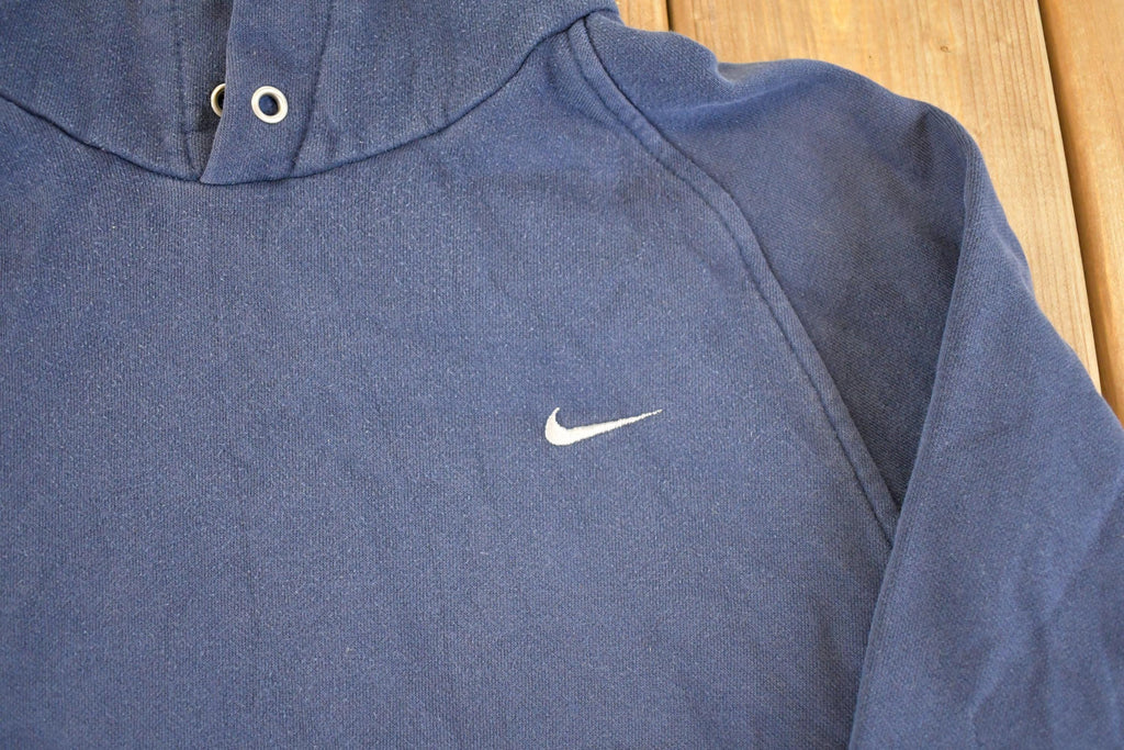 Vintage Y2K Nike Embroidered Mini Swoosh Hoodie Sweatshirt Mens M / Vintage Nike / Sportswear / Streetwear / Athleisure