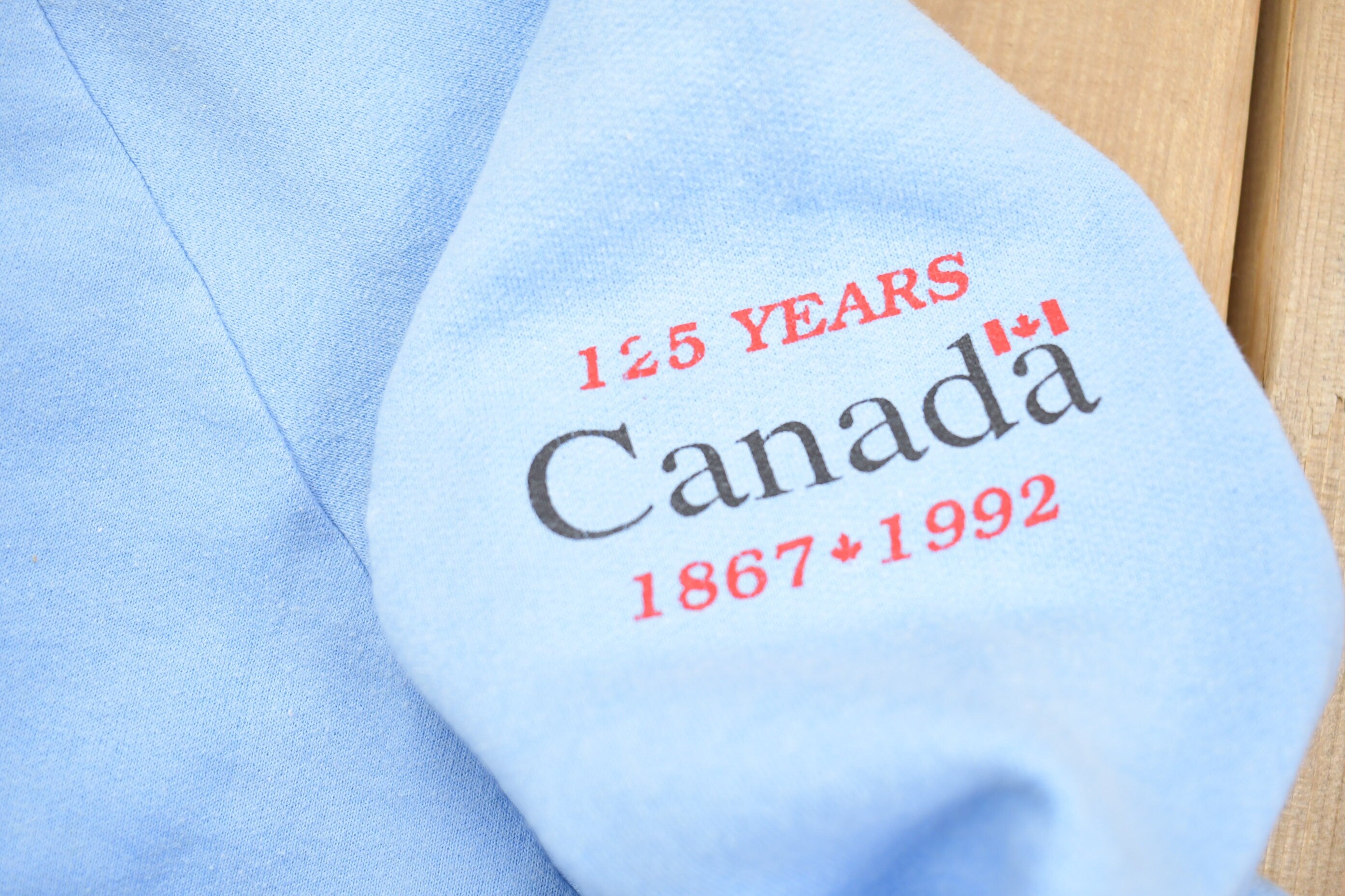 Vintage 1990s Canadian Provinces Crewneck Sweatshirt