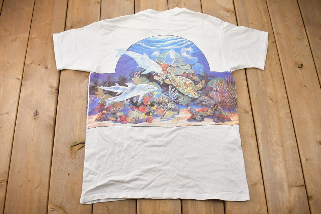 Vintage 1990s Dolphins Turtle Sea Fish Theme Graphic T-Shirt