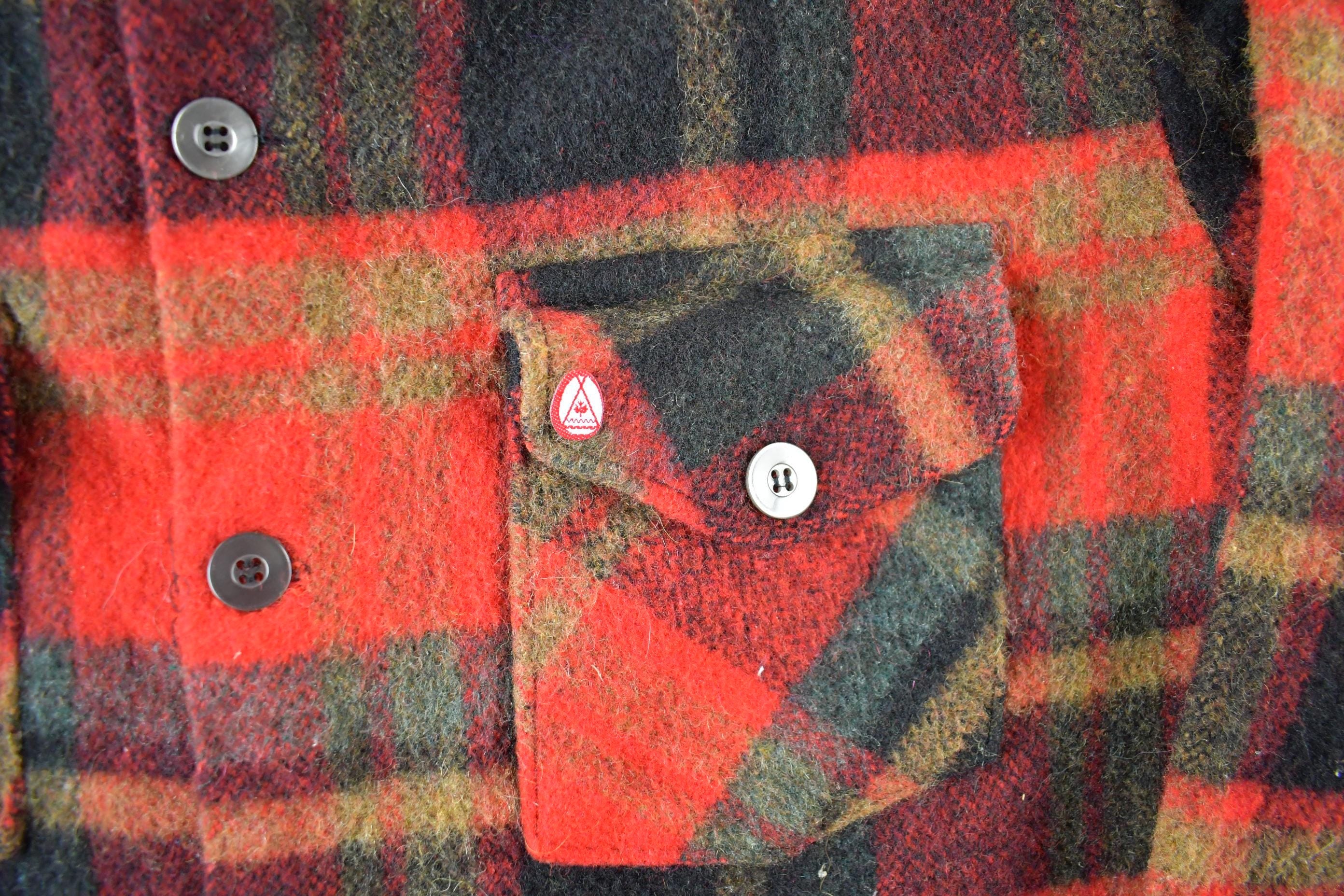 Vintage 1970s Canadian Lumber Jac Wool Flannel Shirt Jacket Men's M-L