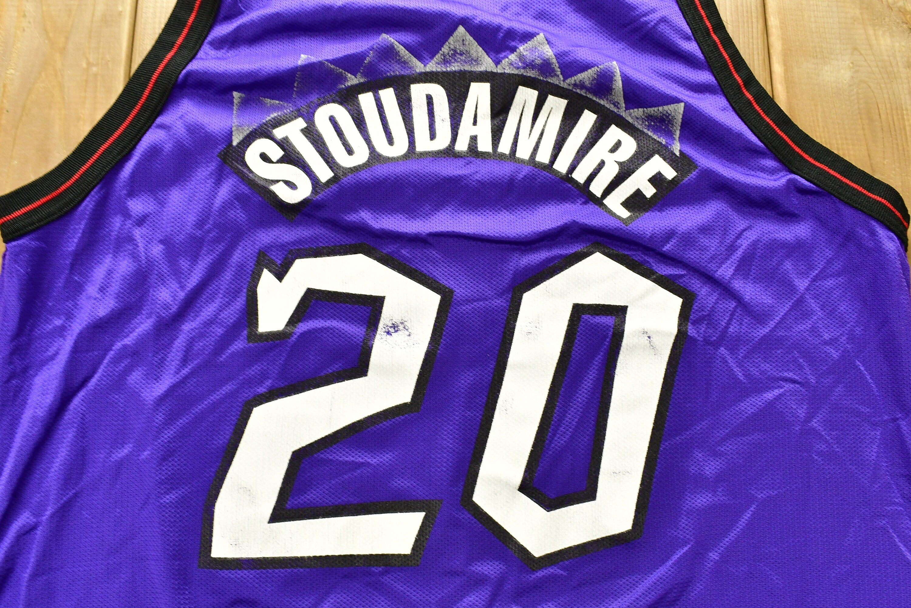 Vintage 1996 Toronto Raptors NBA Damon Stoudamire Champion Jersey