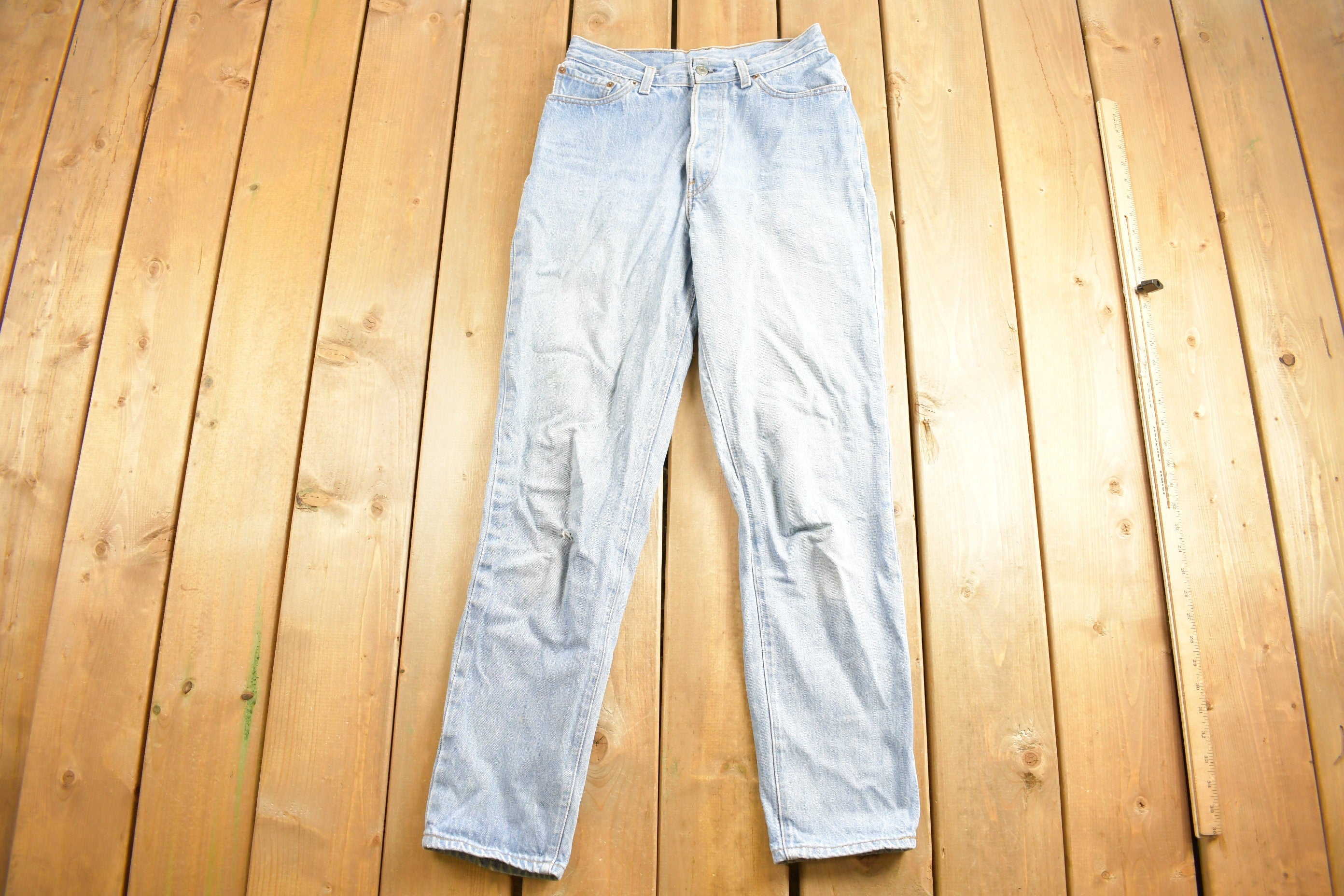 Vintage 1980s Levi's Red Tab Denim Jeans Size 28 x 29