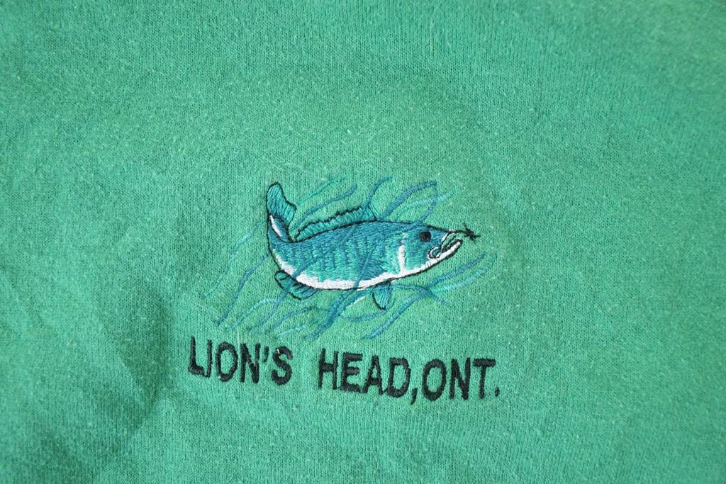 Vintage 1990s Lions Head Fishing Crewneck Sweatshirt