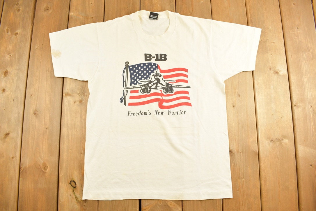 Vintage 1990s B1B USA Military Graphic T-Shirt