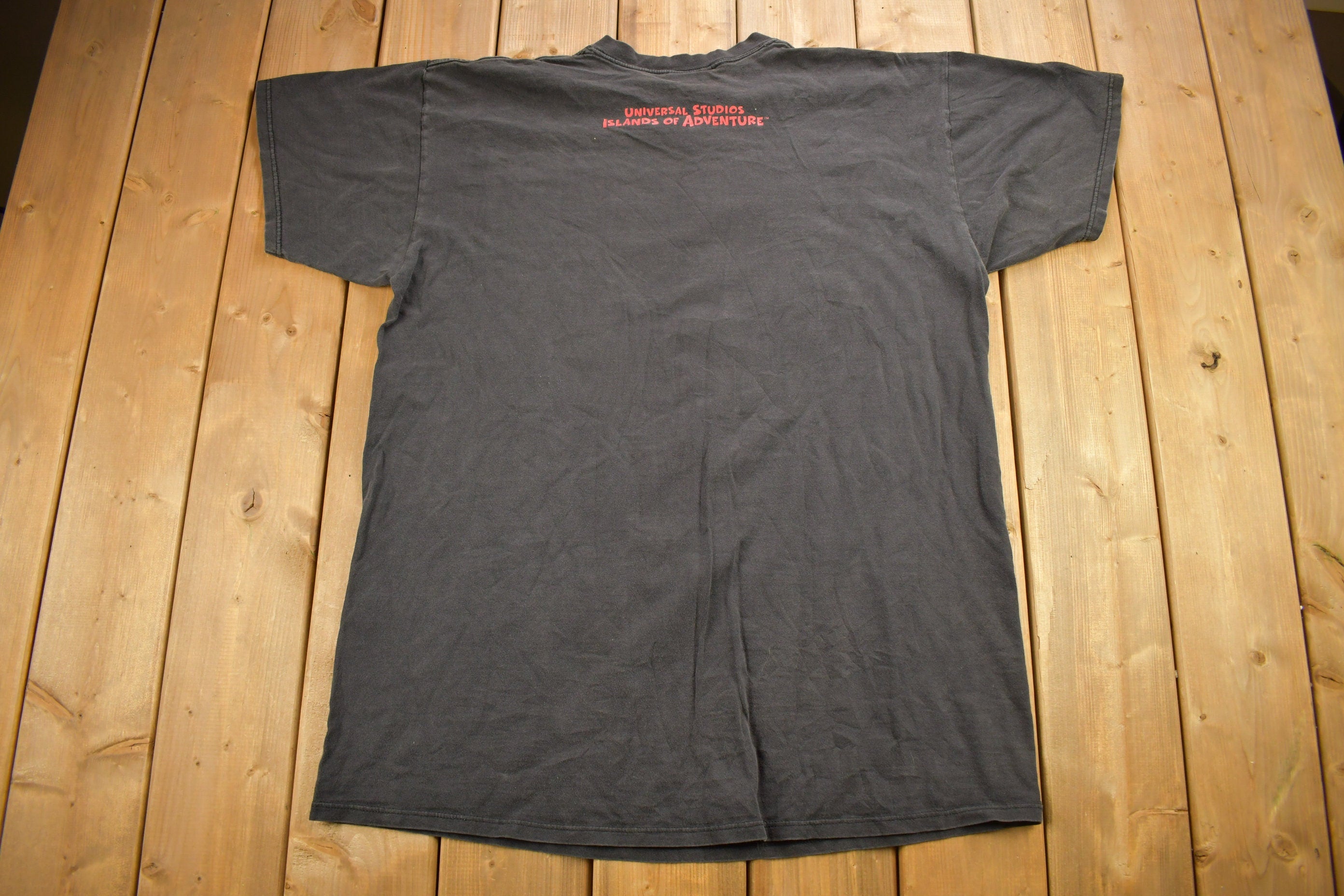 Vintage 1998 Universal's Islands of Adventure Theme Park Souvenir T Shirt