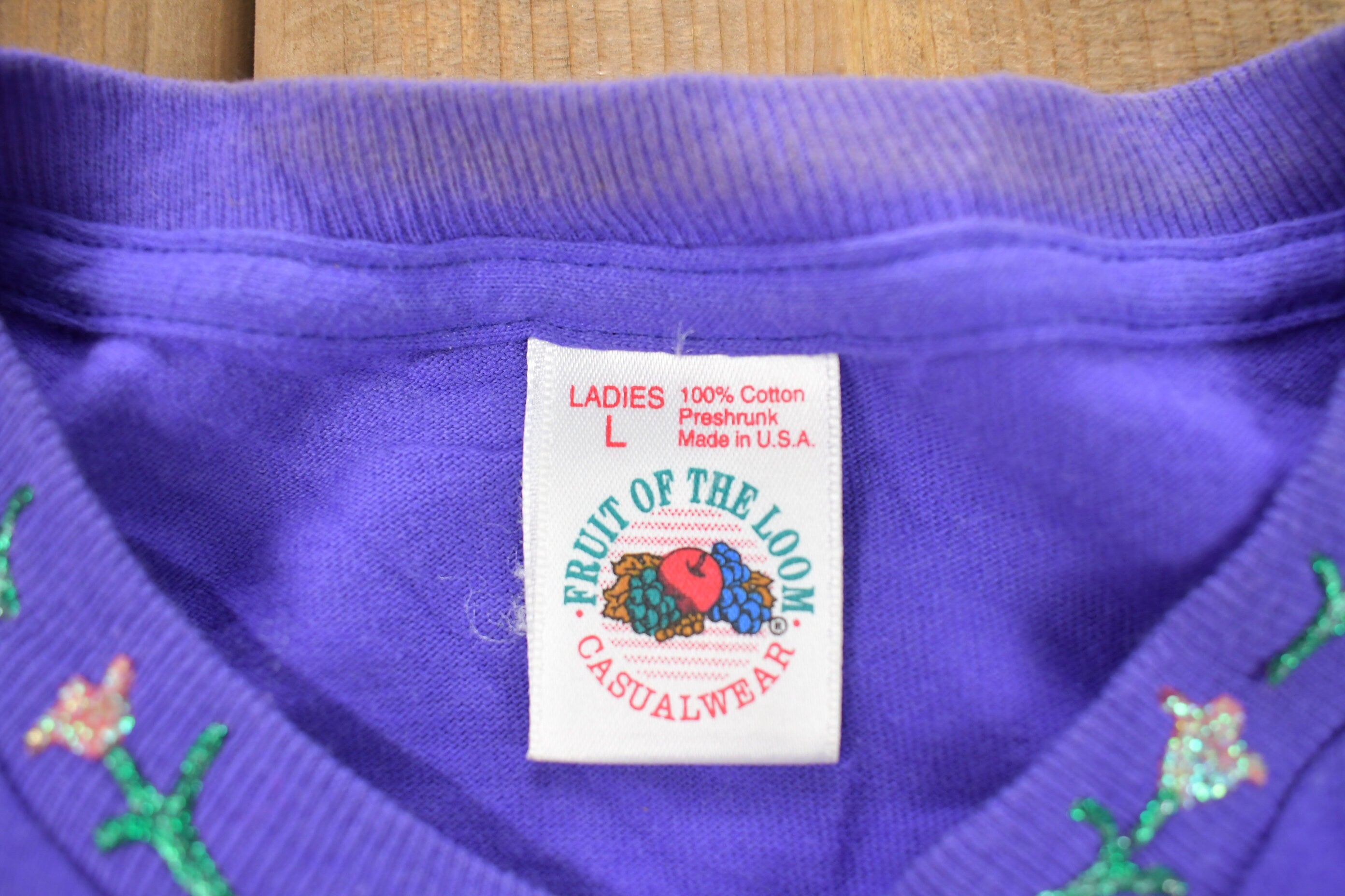 Vintage 90's Cute Bunnies Animal Purple T-Shirt