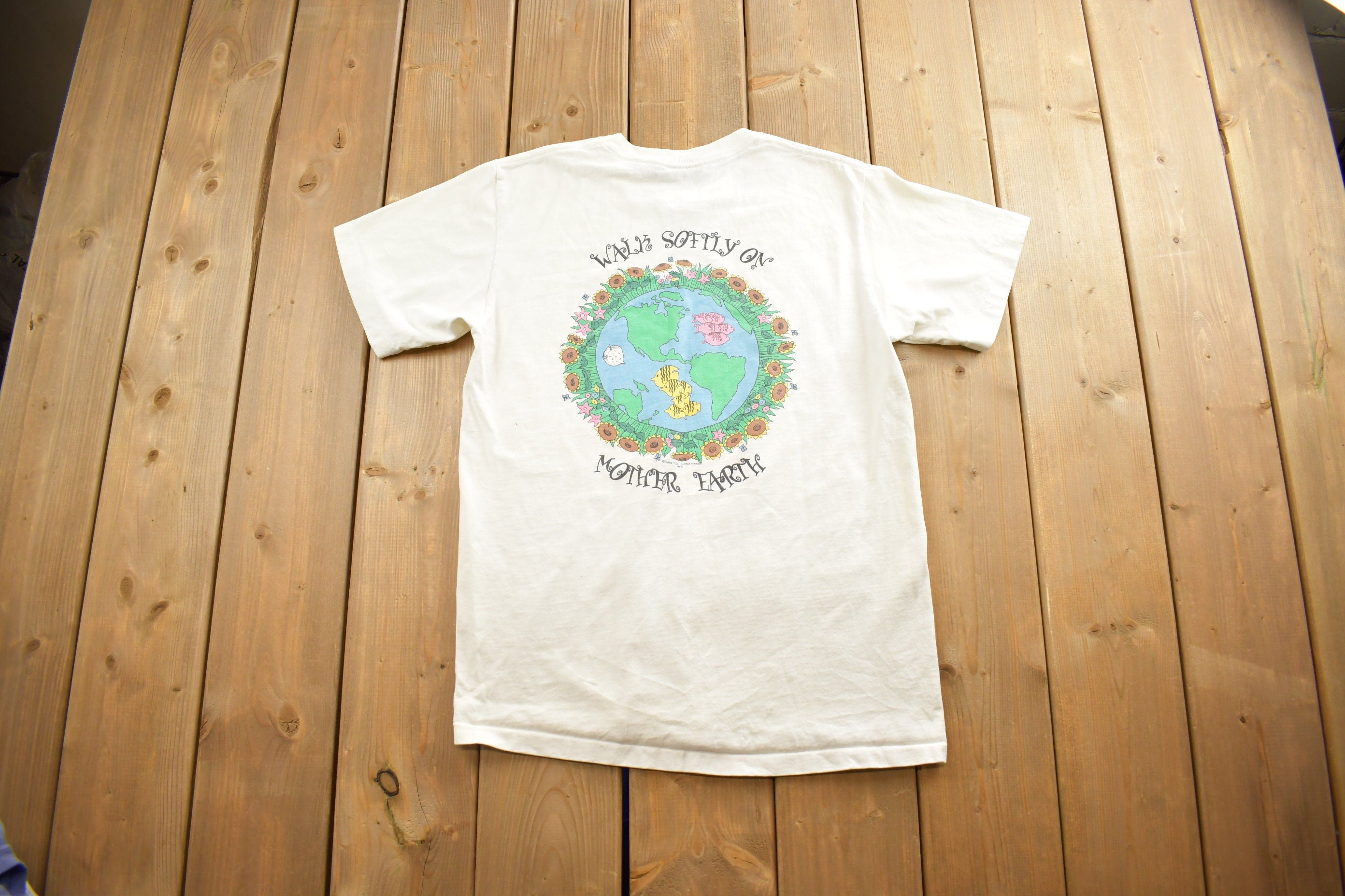 Vintage 1980s Walk Softly On Mother Earth Single Stitch Graphic T Shirt Made In USA