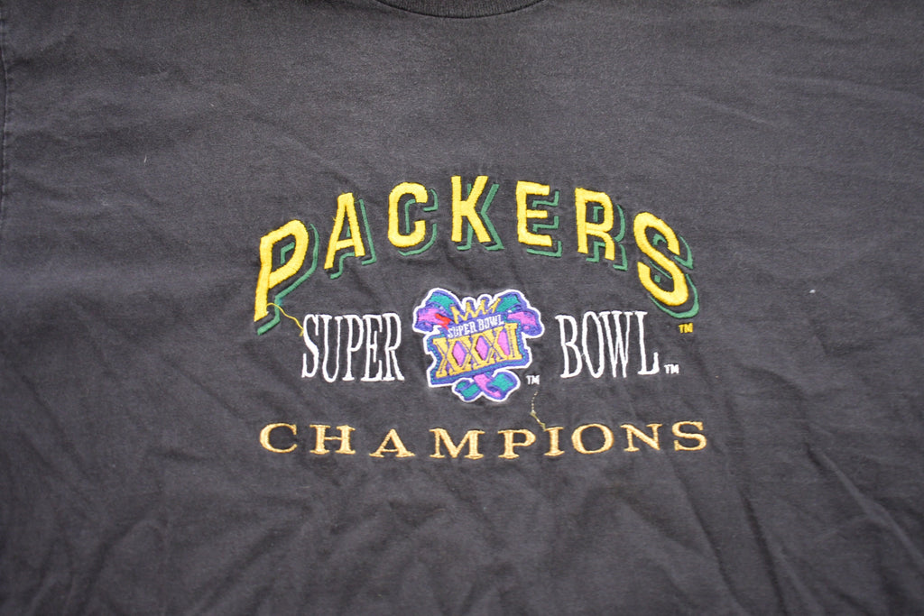 Vintage 1990s Green Bay Packers NFL Embroidered T-Shirt