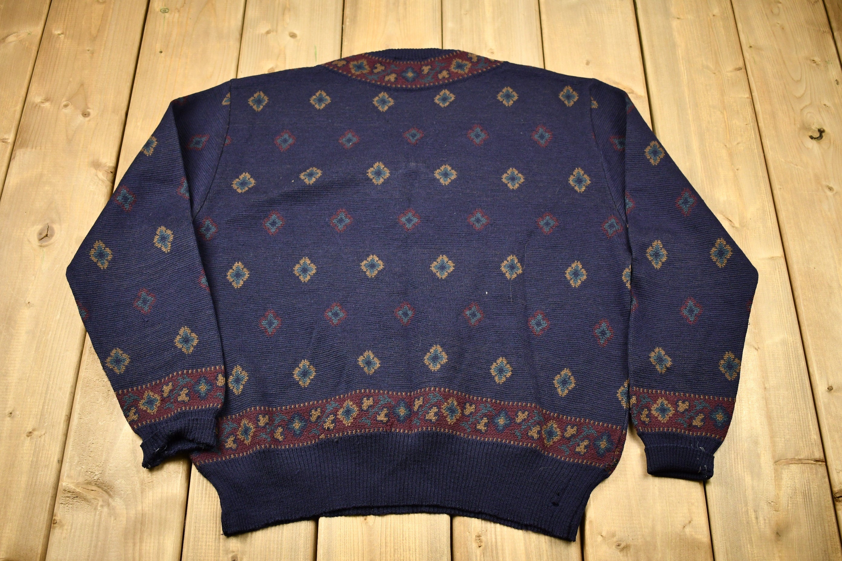 Vintage 1980s Tricots St. Raphael Pure New Wool Knitted V Neck Sweater