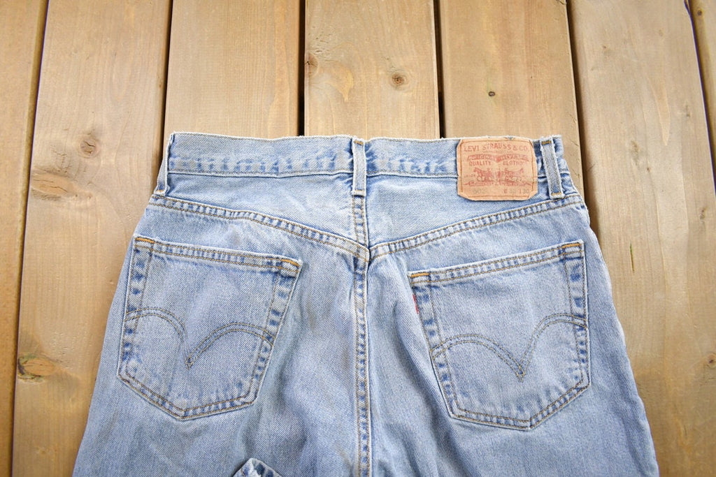 Vintage 1990s Levi's 505 Regular Fit Jeans Size 32x30