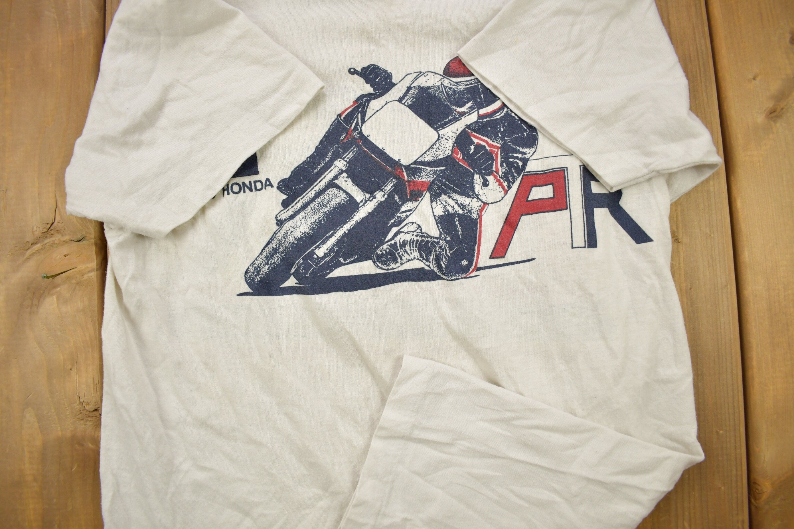 Vintage 1980s Wally's Honda Honda Motorcycles Graphic T Shirt