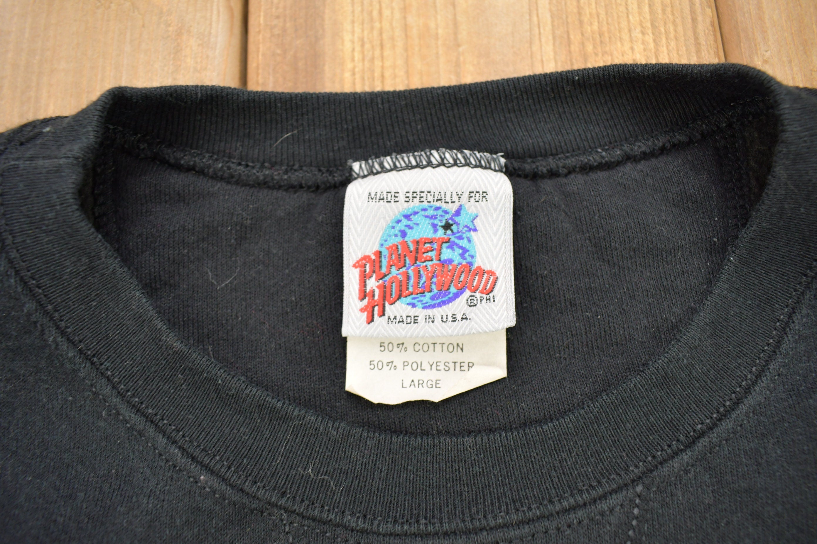 Vintage 1990s Planet Hollywood Atlanta Embroidered Crewneck Sweatshirt