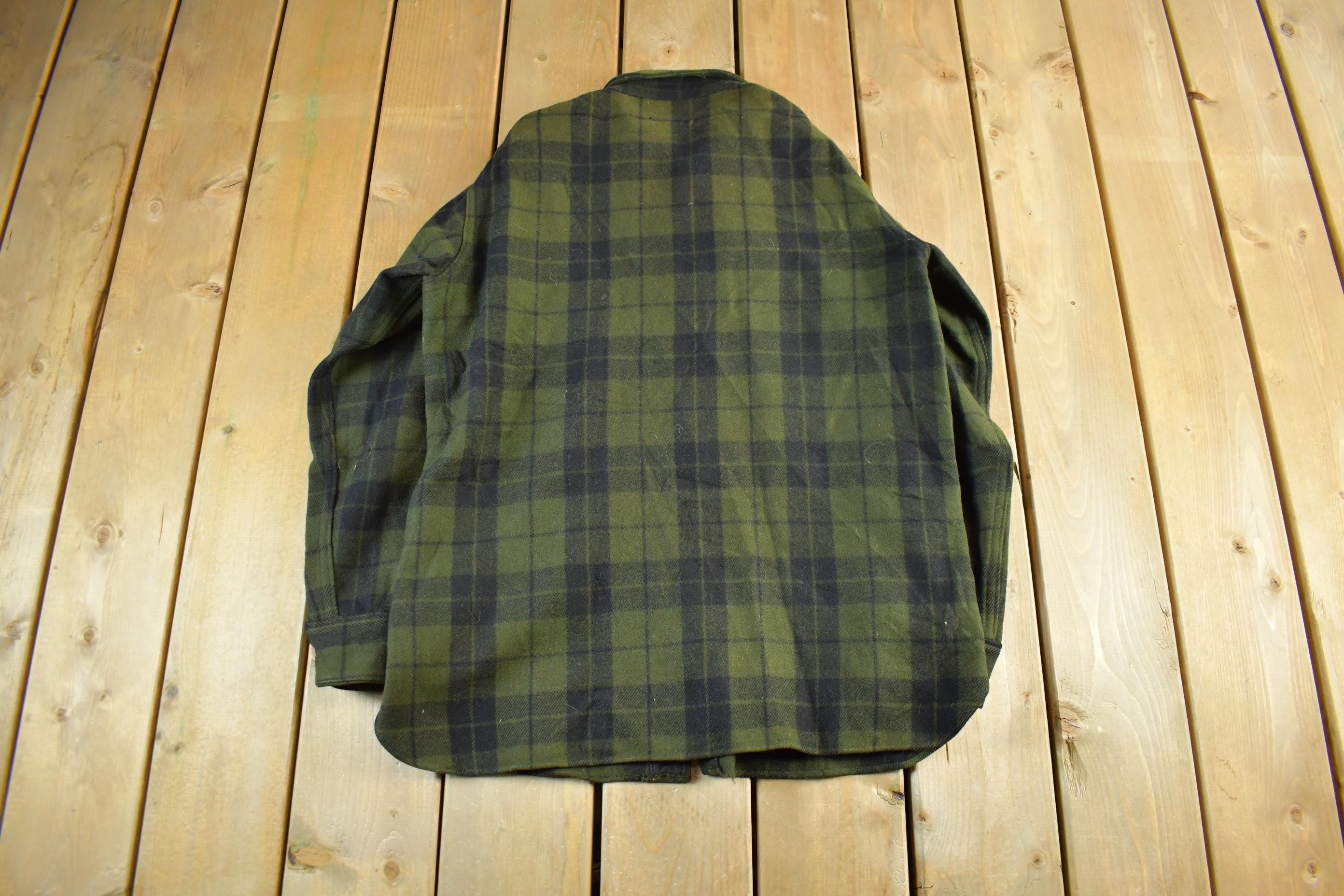 Vintage 1940s Woolrich Wool Plaid Flannel Button Up Shirt