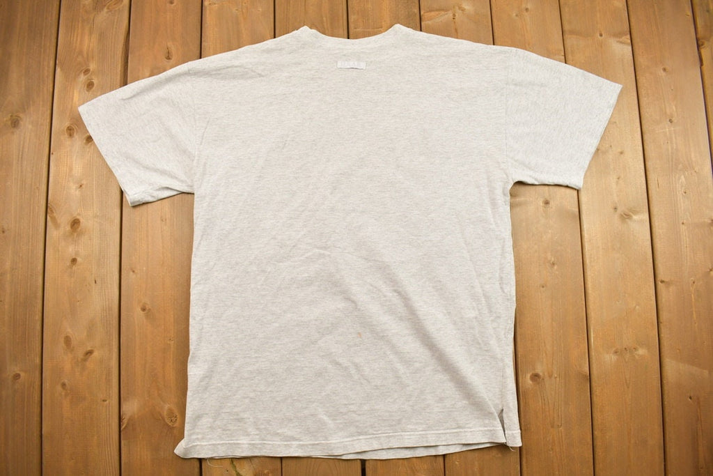 Vintage 1990s Niagara University Collegiate T-Shirt