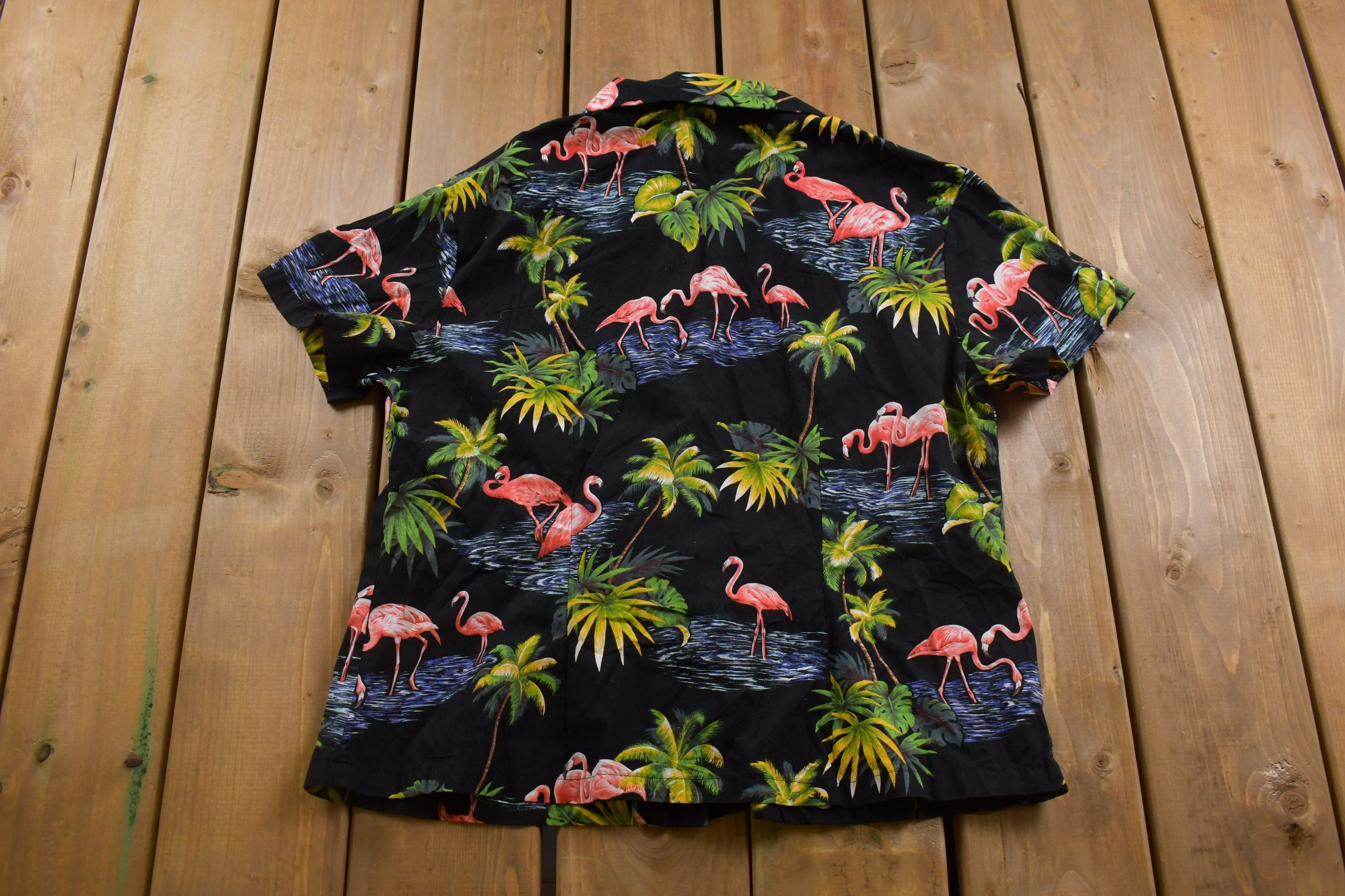 Vintage 1980s Tropical Hawaiian Button Up Shirt