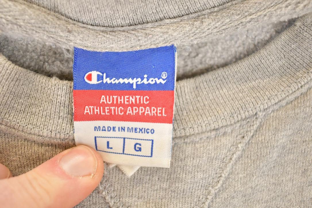Vintage 1990s Champion Minnesota Vikings Embroidered NFL Crewneck Sweatshirt Men's L