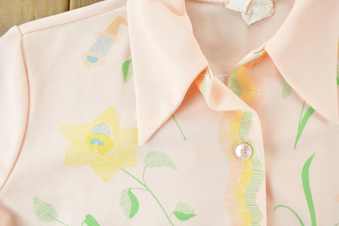 Vintage 1970s Floral AOP Button Up Shirt
