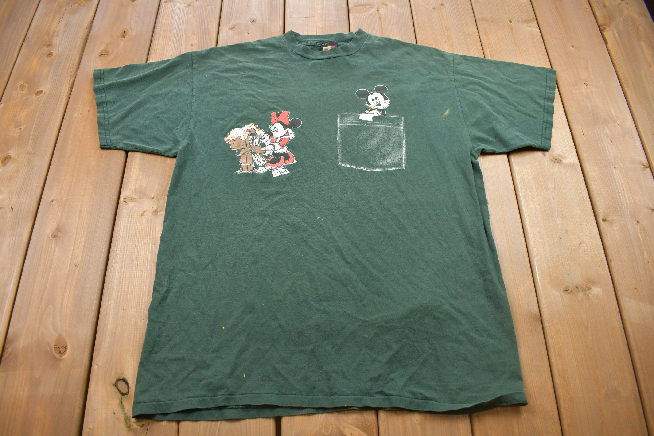 Vintage 1990s Mickey & Minnie Cute Graphic T Shirt