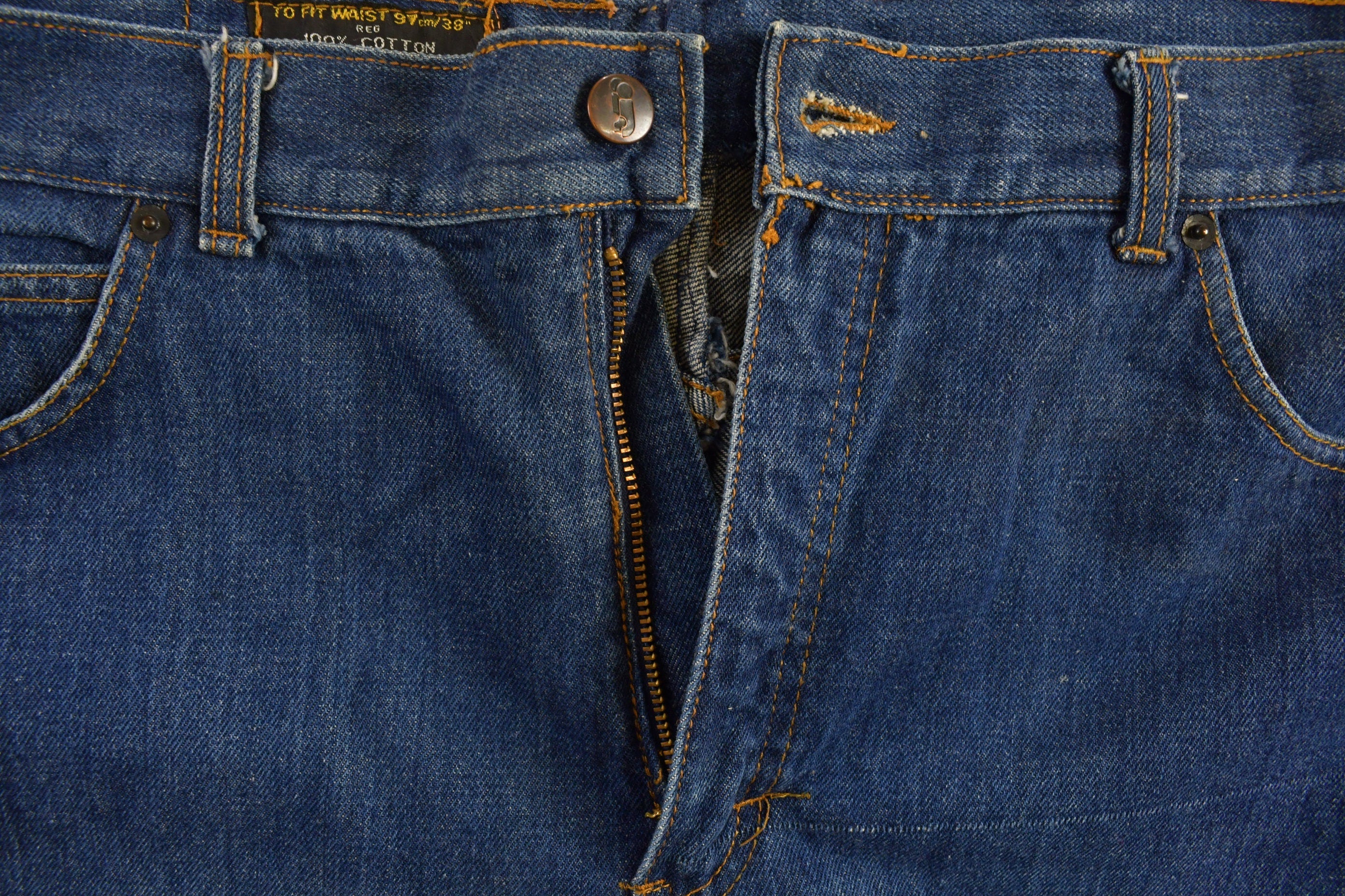 Vintage 1990s Jinglers Dark Wash Jeans Size 36 x 27