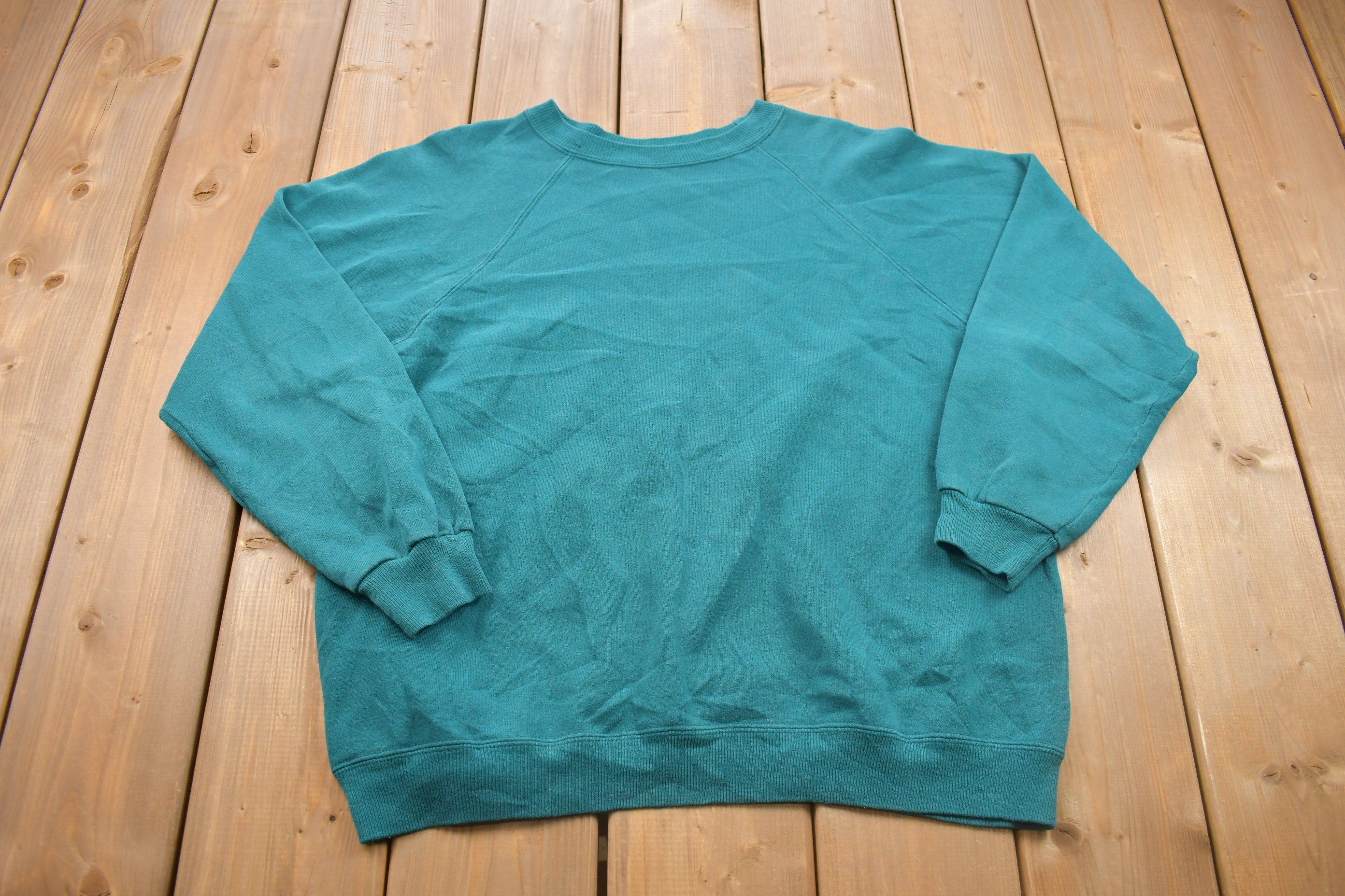 Vintage 1980s Hanes Blank Raglan Crewneck Sweatshirt