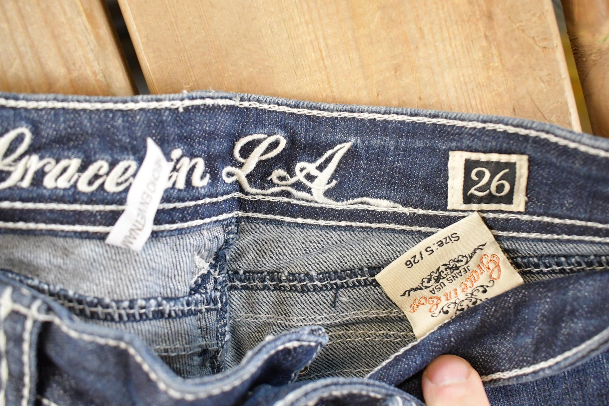 Vintage Deadstock Y2K Grace In LA Bedazzled Bootcut Low Rise Jeans Women's Size 26 x 32