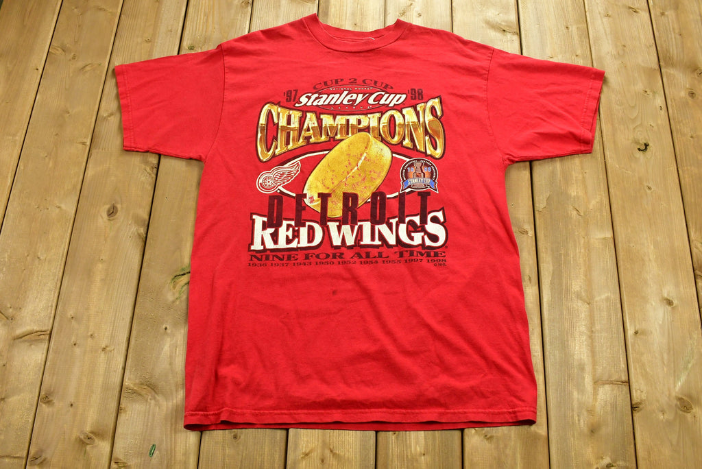 Vintage 1998 Detroit Red Wings Stanley Cup Champions T-Shirt
