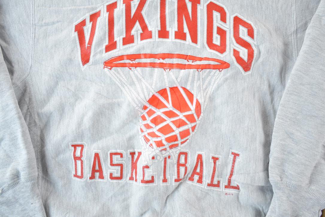 Vintage 1990s Vikings Basketball Lee Cross Grain Souvenir Crewneck Sweatshirt Made In USA