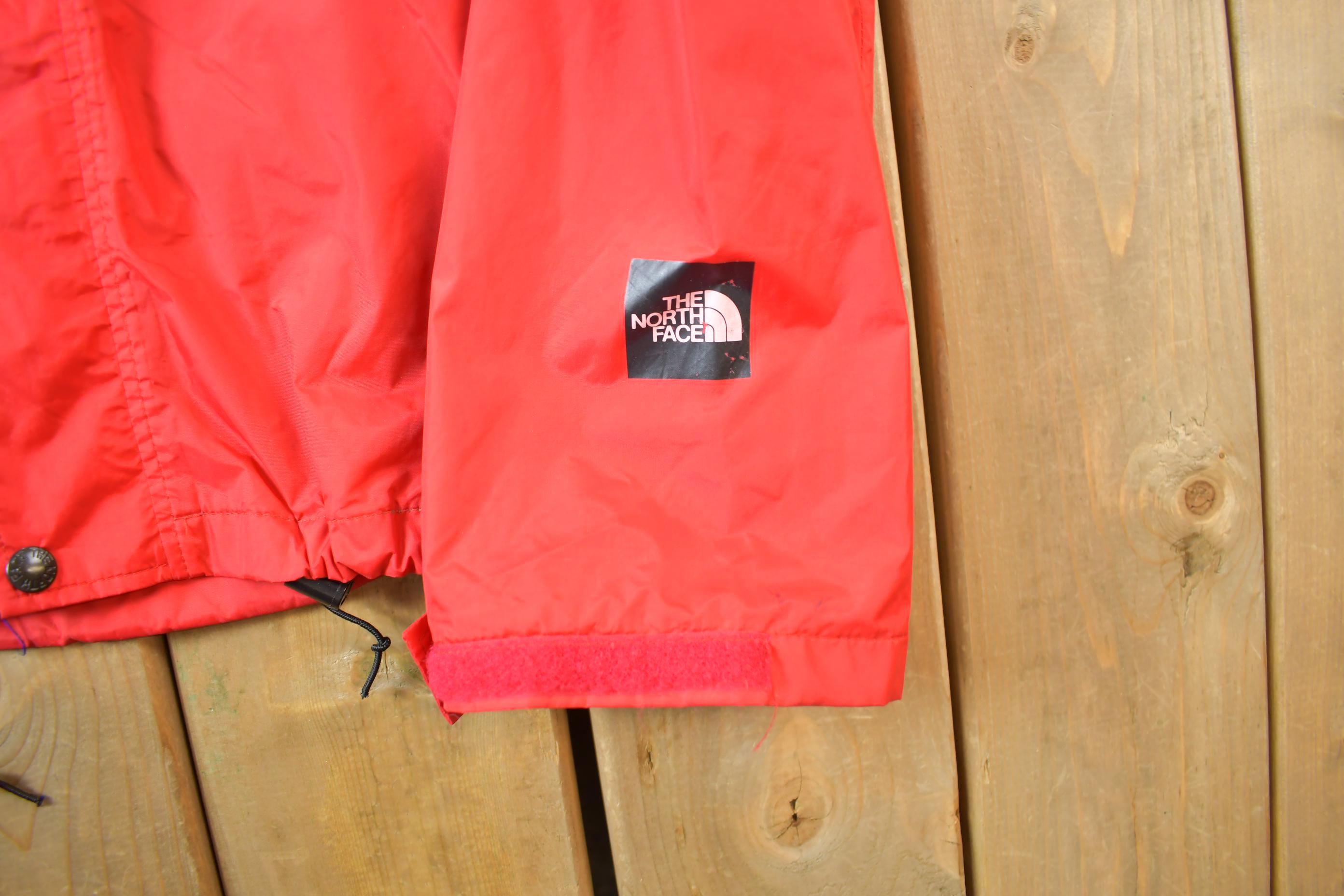 Vintage Y2k The North Flag Windbreaker Jacket Made In USA
