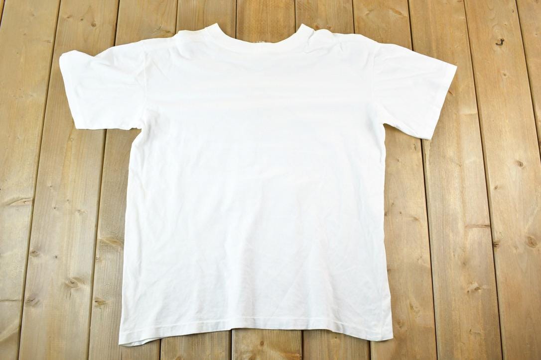 Vintage 1990s Royal Caribbean Nordic Empress Souvenir T-Shirt Mens L