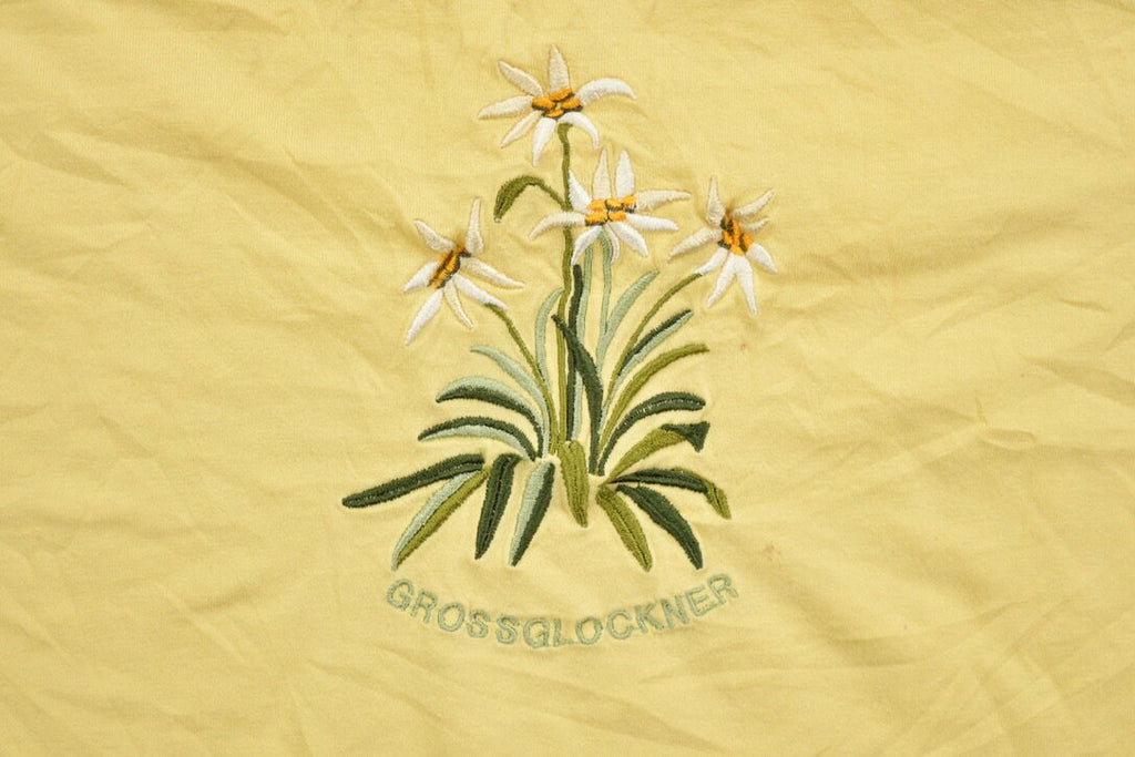 Vintage 1990s Grossglockner Embroidered Floral Graphic T-Shirt