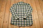 Vintage 1990s Plaid Flannel Button Up Shirt