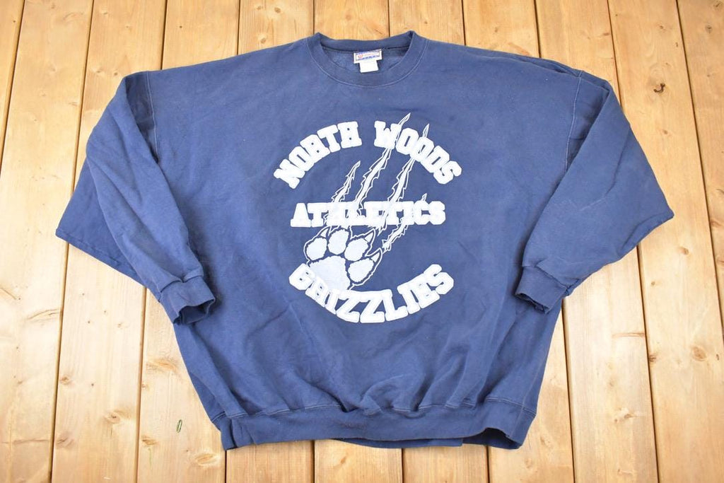 Vintage 1990s North Woods Grizzlies University Crewneck Sweater Men's XXL