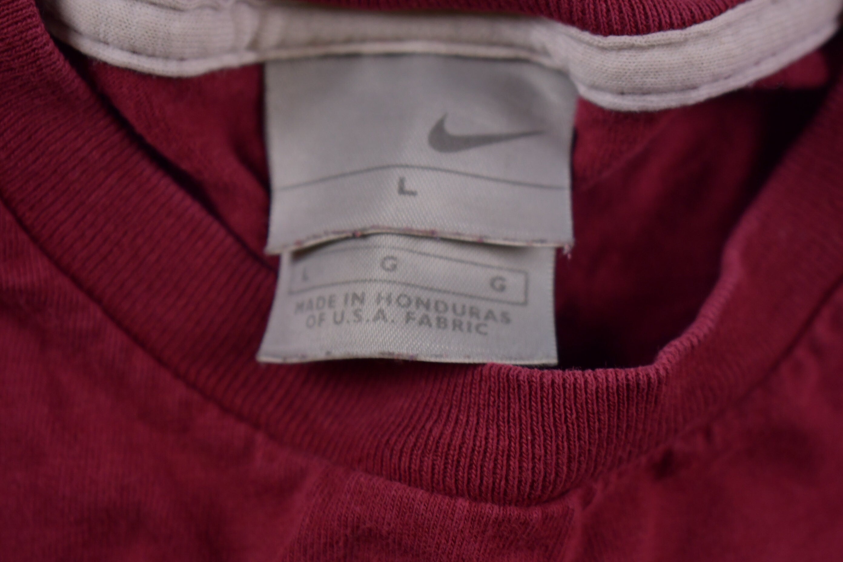 Vintage 1990s Nike Swoosh Graphic T-Shirt