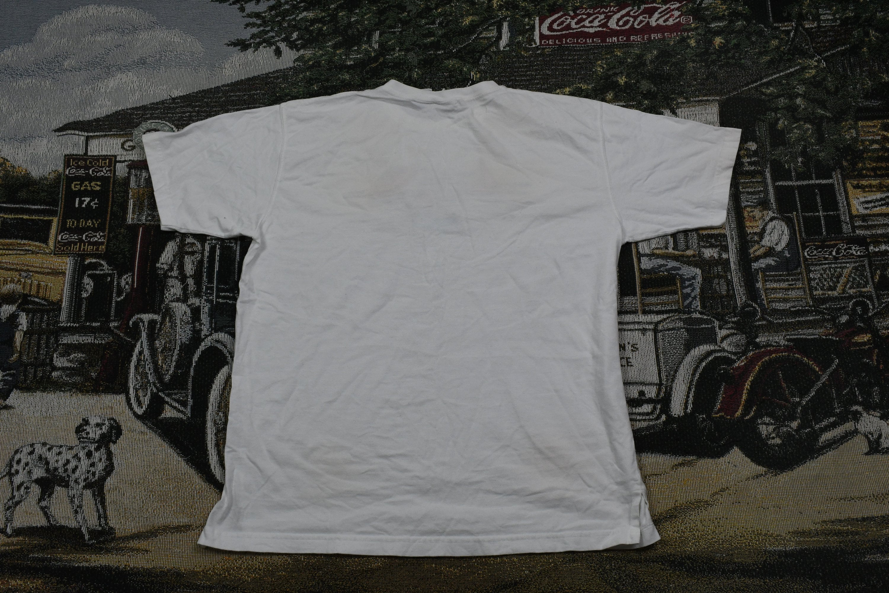 Vintage 1990s Beach Theme Graphic T-Shirt