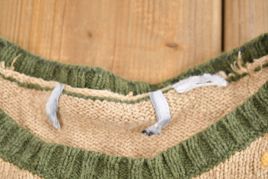 Vintage 1990s Cute Floral Knit Sweater