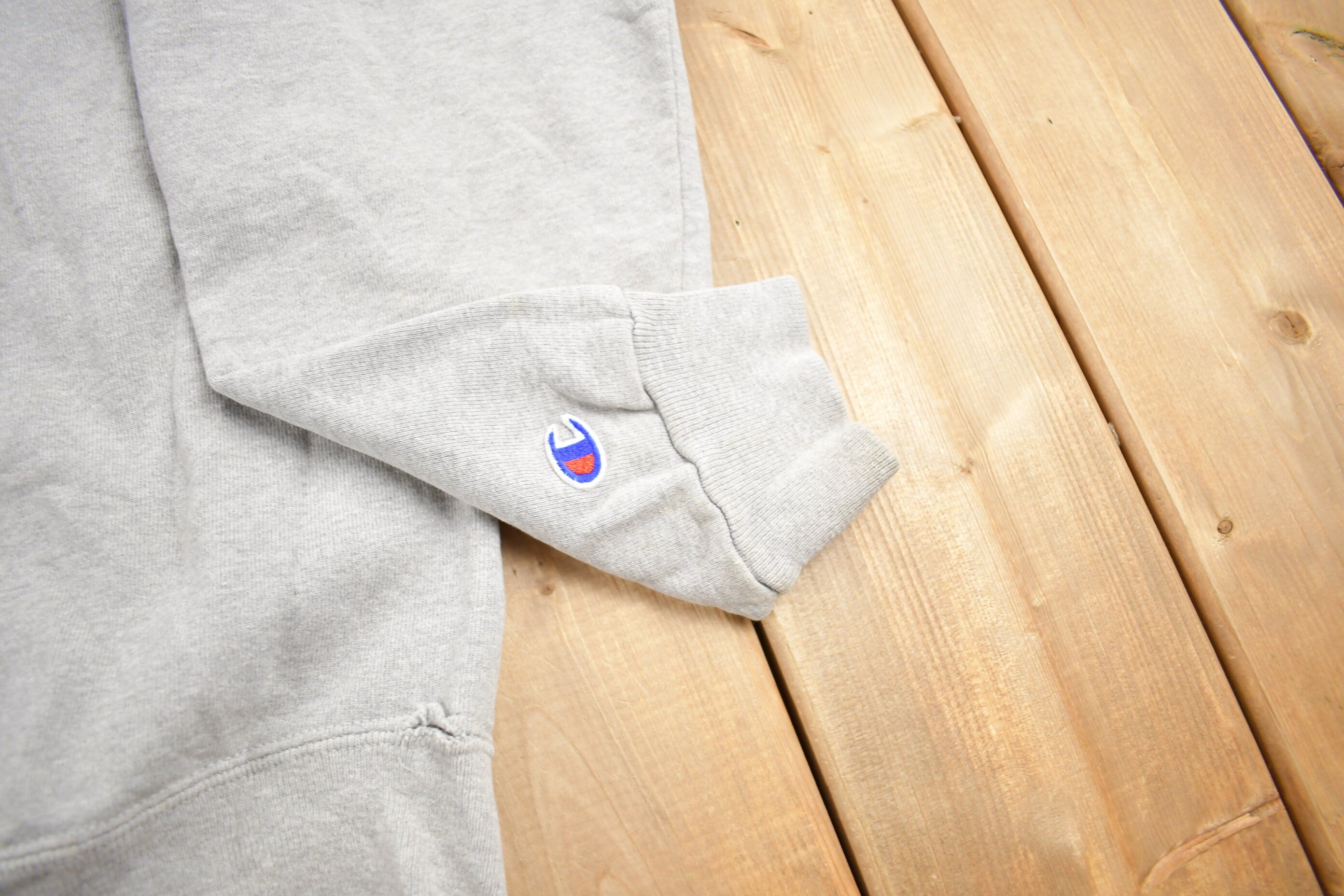 Vintage 1990s Champion Blank Grey Crewneck Sweatshirt