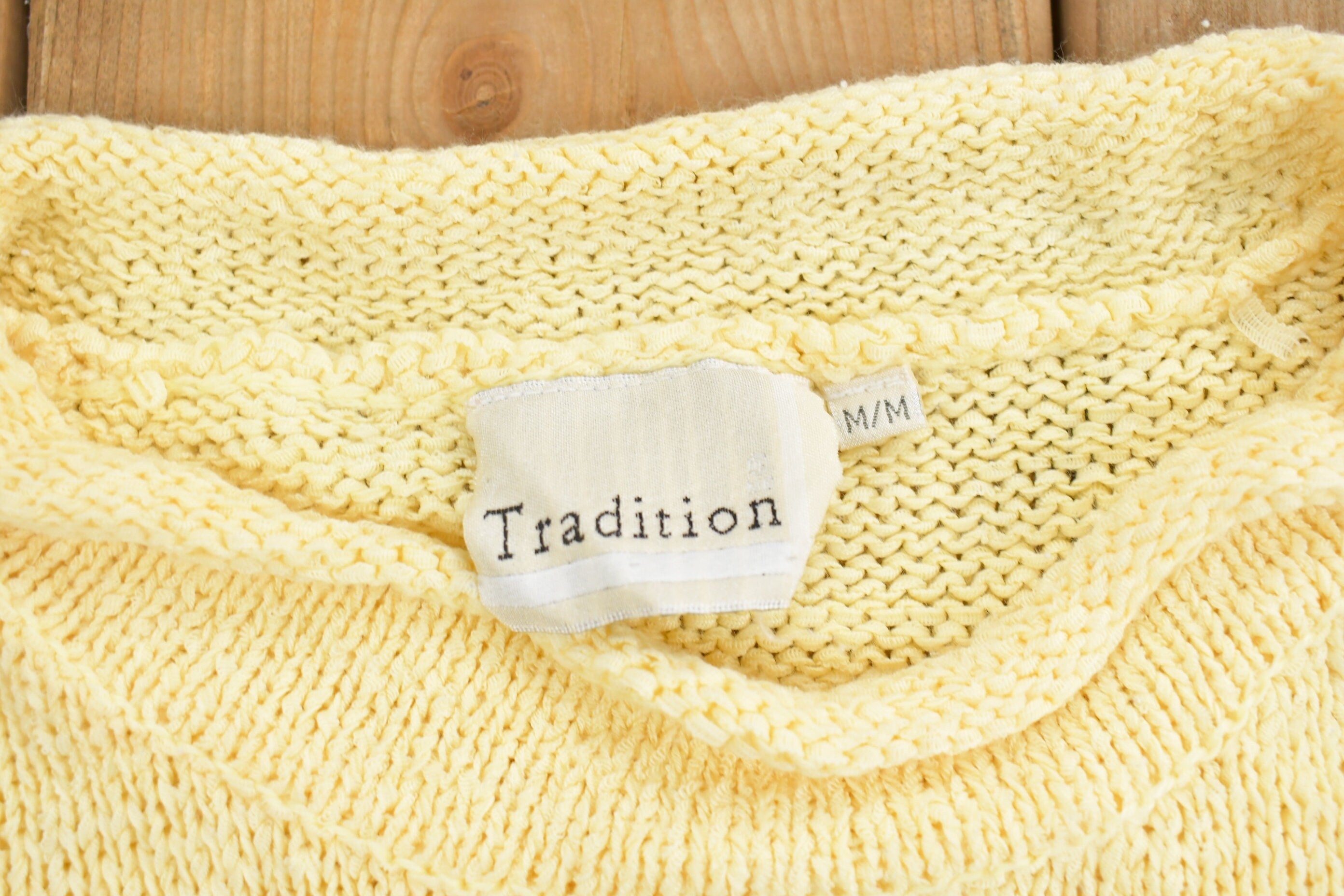 Vintage 1990s Tradition Blank Knitted Crewneck Sweater  Vintage 90s Crewneck  Tradition Vintage  Colorful  Sweatshirt  Blank Knit