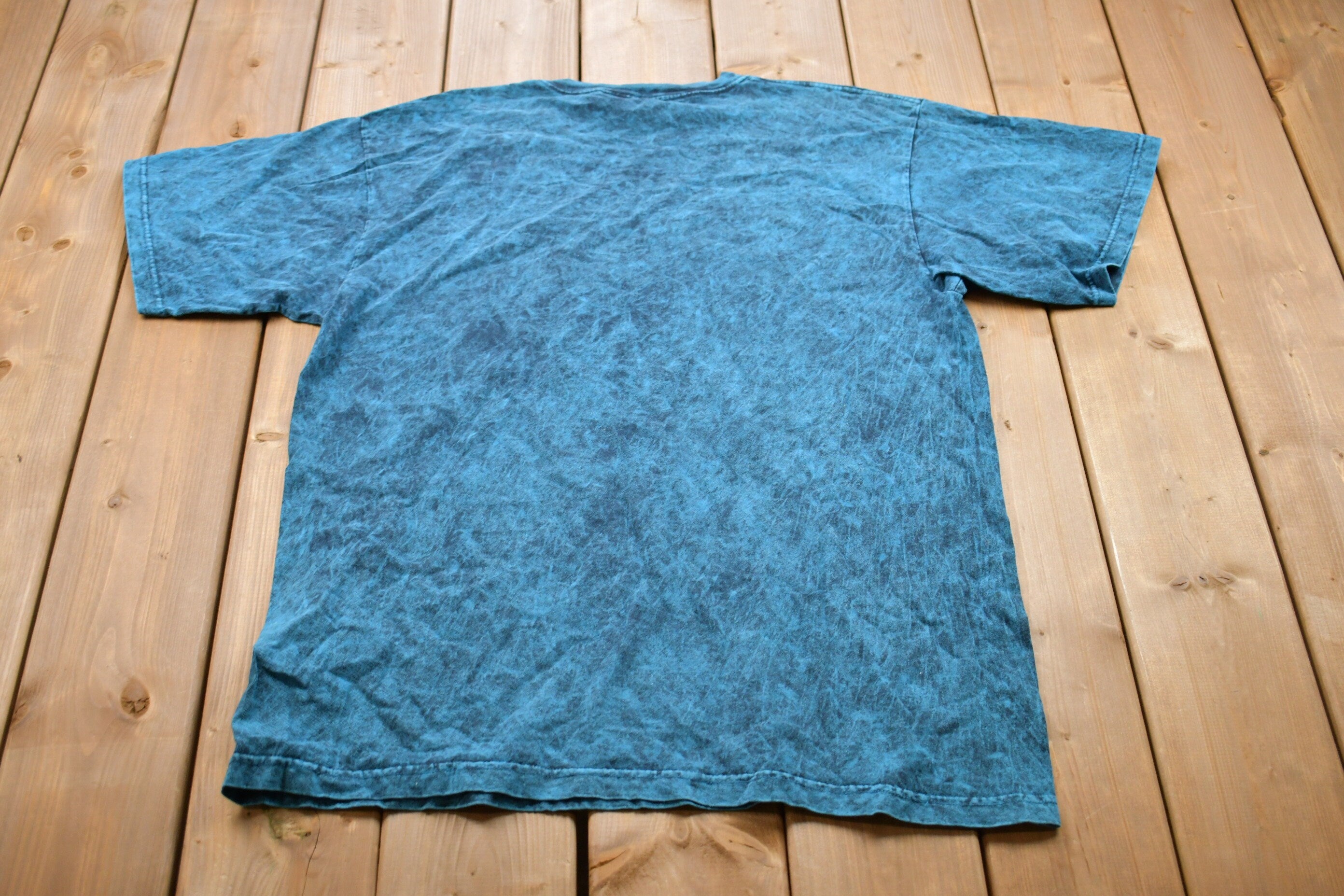 Vintage 1990s Alaska Deer Graphic T-Shirt
