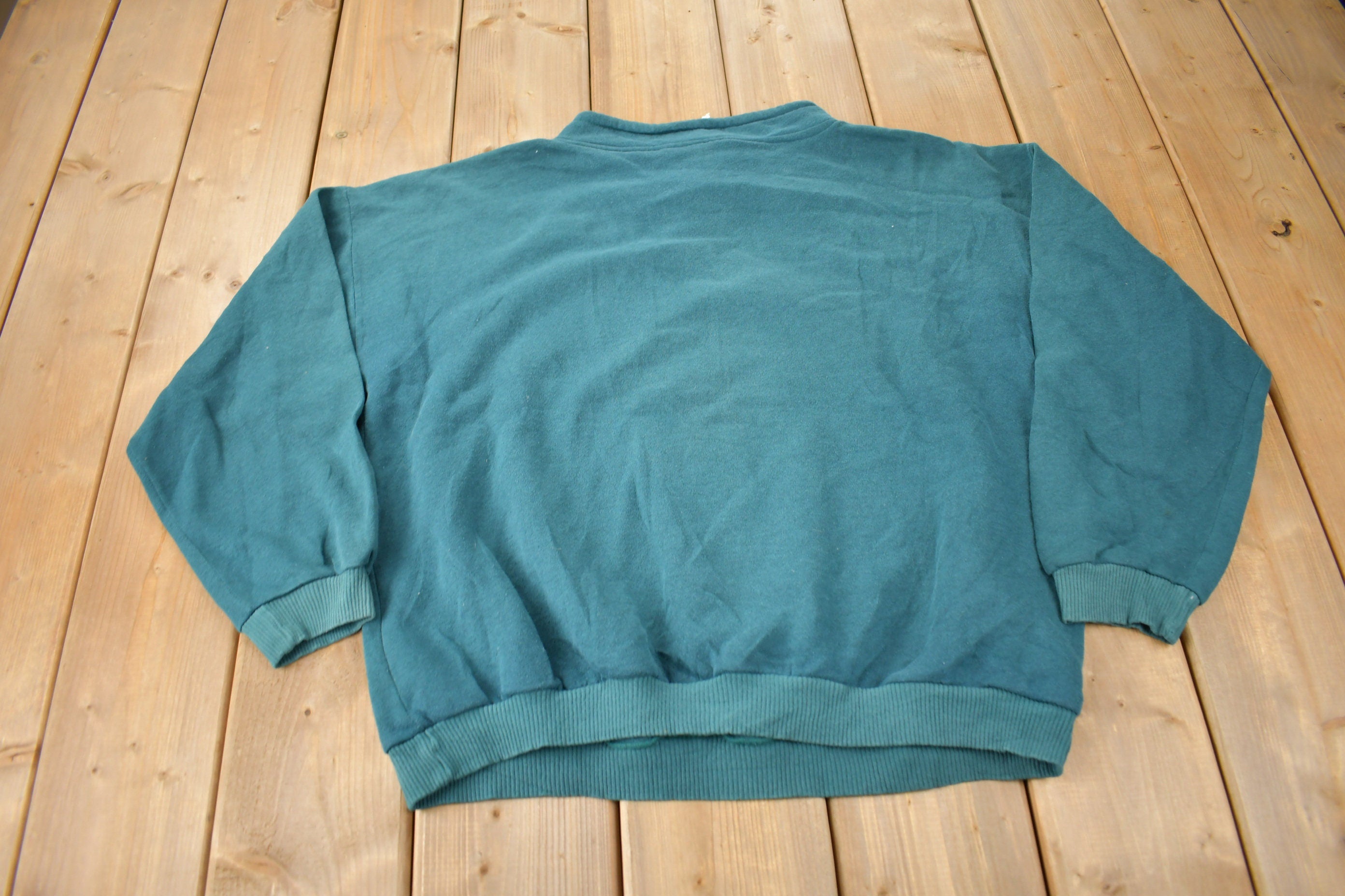 Vintage 1990s Dreaming Kangaroo Australian Aboriginal Artwork Souvenir Sweatshirt