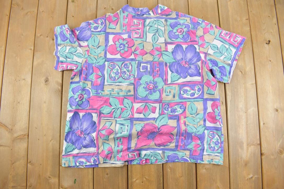 Vintage 1990s Blair Boutique Floral Geometric Short Sleeve Button Up Shirt
