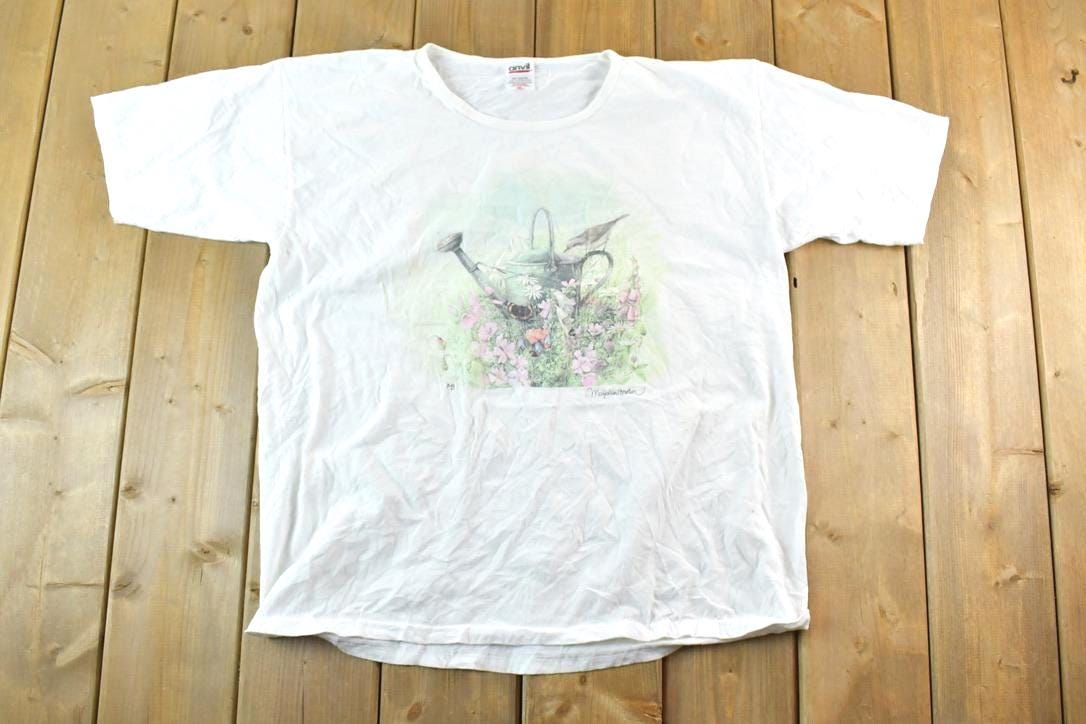 Vintage 1990s Marjolein Bastin Wildflower Birds Single Stitch T-Shirt