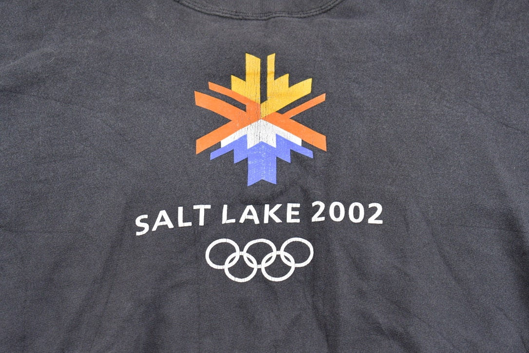 Vintage 2002 Salt Lake Olympics Graphic Crewneck Sweatshirt