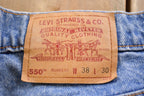 Vintage 1990s Levi 550 Red Tab Jeans Size 36 x 29
