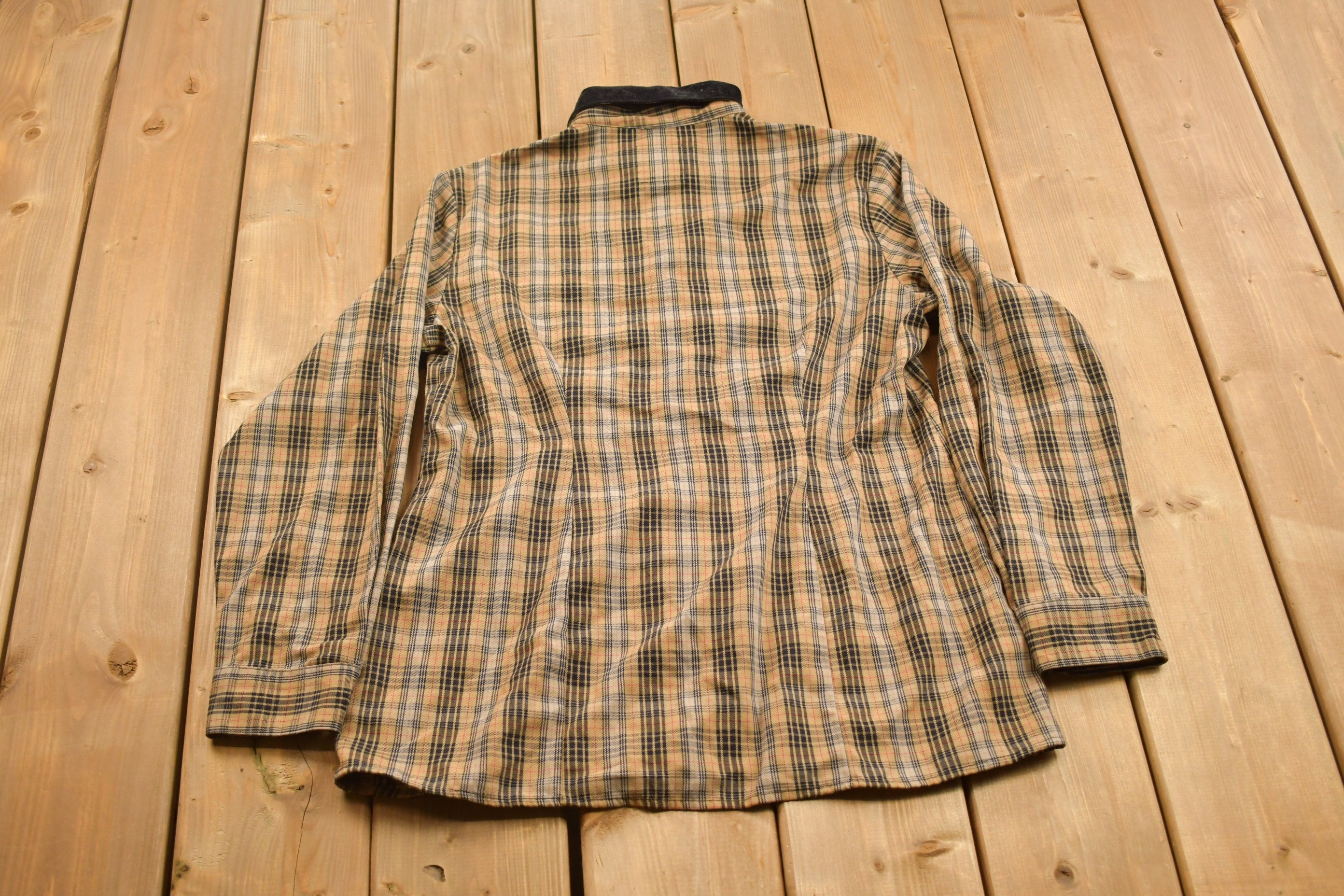Vintage 1990s AMI Plaid Flannel Button Up Shirt