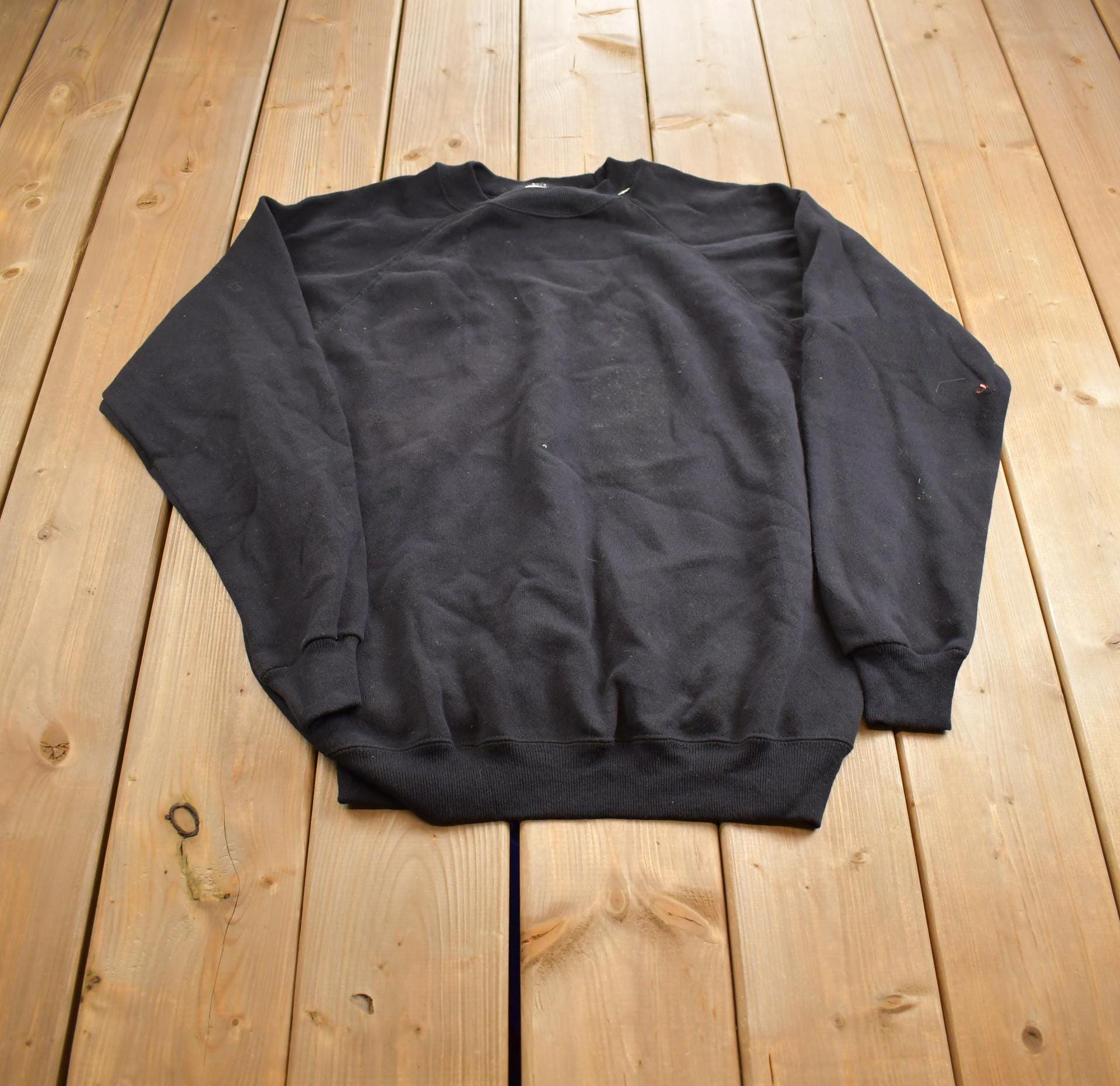 Vintage 1990s Hanes Her Way Blank Crewneck Sweatshirt Made In USA
